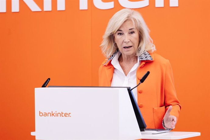 La consejera delegada de Bankinter, María Dolores Dancausa, interviene durante la presentación de los resultados del tercer trimestre de Bankinter, a 19 de octubre de 2023, en Madrid (España). 