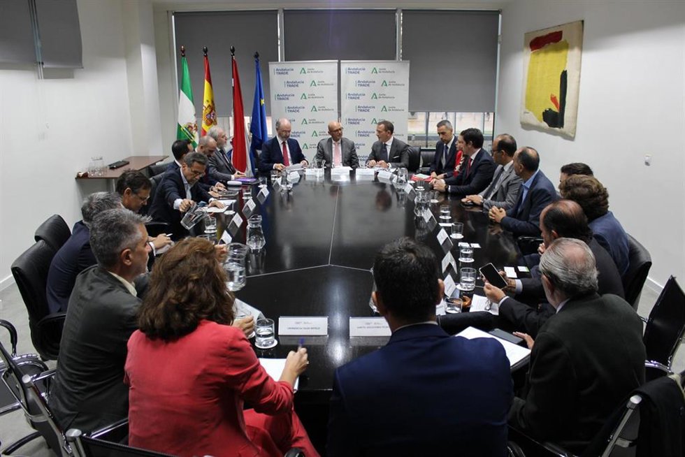 Andalucía Trade y la Embajada de Países Bajos organizan un foro empresarial sobre el hidrógeno verde.