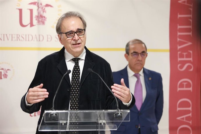 El ministro de Universidades, Joan Subirats, ha destacado el papel relevante de los programas Erasmus+ para favorecer la convivencia en el actual contexto de conflictos.