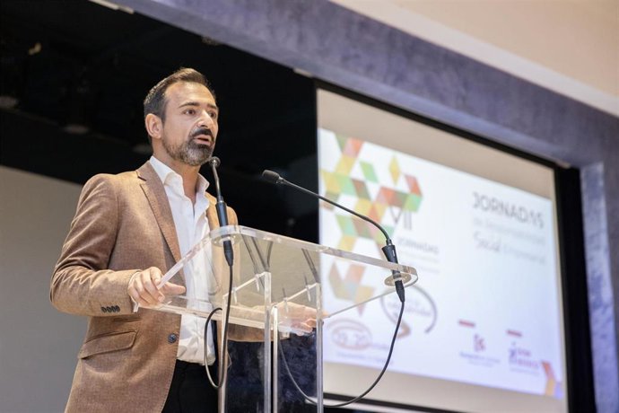 El vicepresidente tercero y delegado de Desarrollo Económico, Promoción y Empleo de la Diputación de Córdoba, Félix Romero.