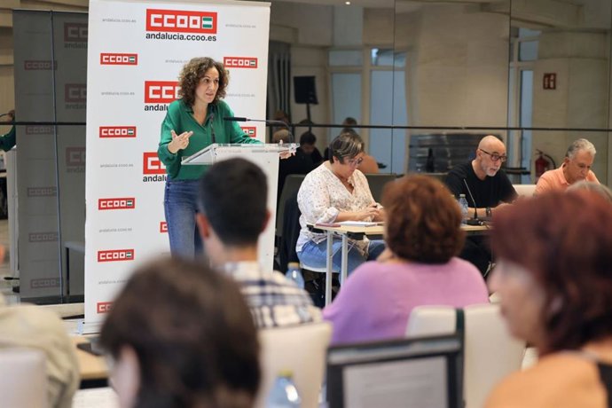 La secretaria general de CCOO de Andalucía, Nuria López, en el consejo confederal del sindicato.