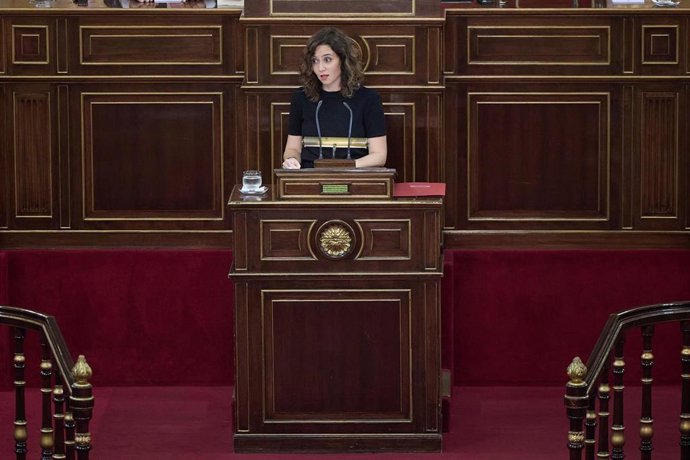 La presidenta de la Comunidad de Madrid, Isabel Díaz Ayuso, interviene durante un debate tras la Comisión General de las Comunidades Autónomas, en el Senado, a 19 de octubre de 2023, en Madrid (España). 
