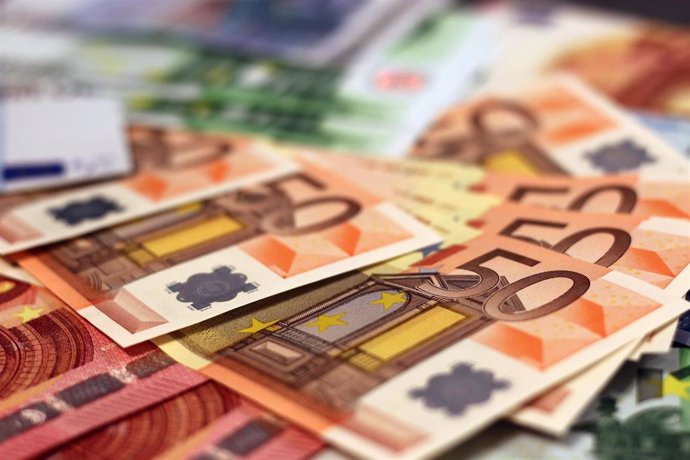 Archivo - Billetes de cincuenta euros