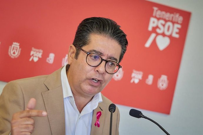 El presidente del Grupo Socialista en el Cabildo de Tenerife, Pedro Martín