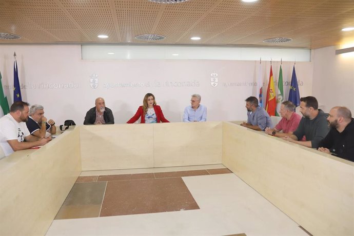 Np El Ayuntamiento Muestra Su Apoyo A La Plantilla De Aernnova Andalucía