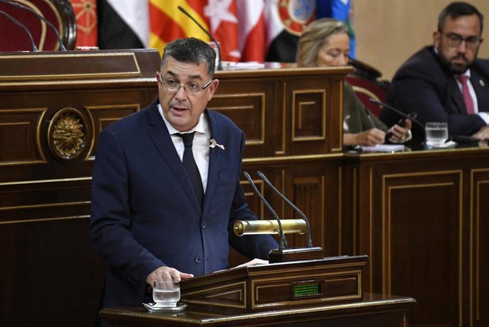 El Senador de Compromís Enric Xavier Morera Catal interviene durante un debate tras la Comisión General de las Comunidades Autónomas, en el Senado