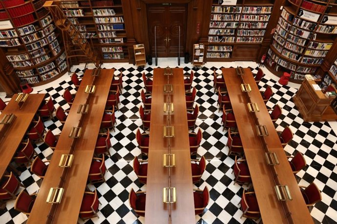 Imagen de la biblioteca del Icab