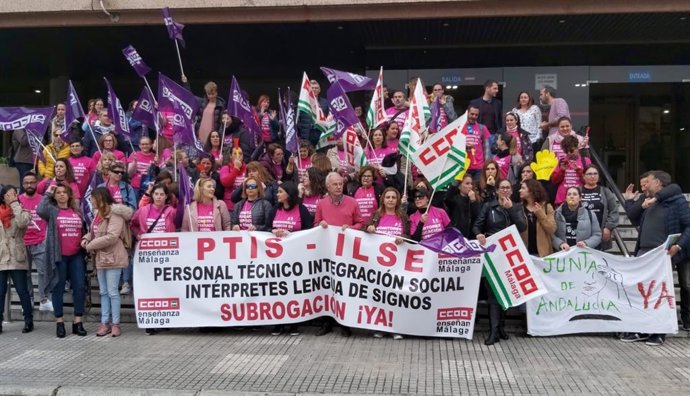 Archivo - Concentración de PTIS e ILSE en Málaga, foto de archivo