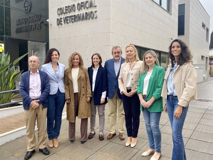 Reunión del PP cordobés con el Colegio Oficial de Veterinarios.