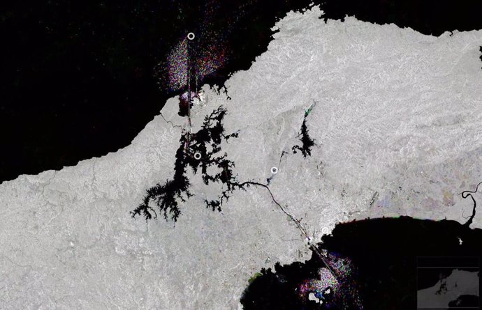 Vista orbital comprimida con cientos de imágenes de radar del Canal de Panamá