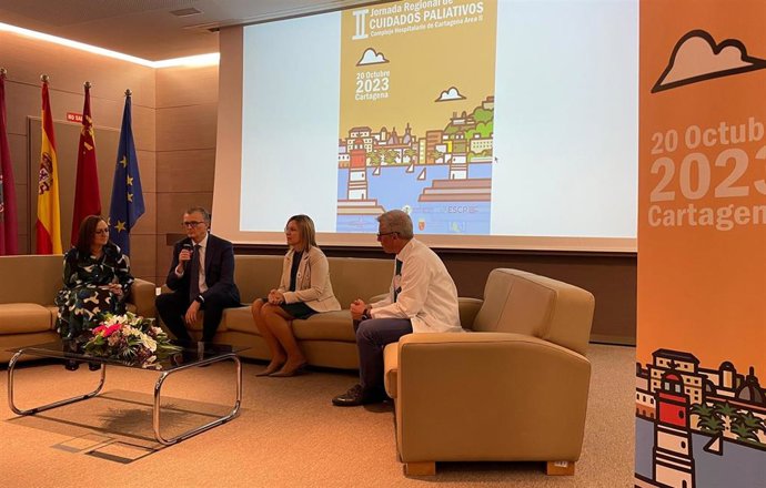 El consejero de Salud, Juan José Pedreño, en la inauguración de las II Jornadas de Cuidados Paliativos