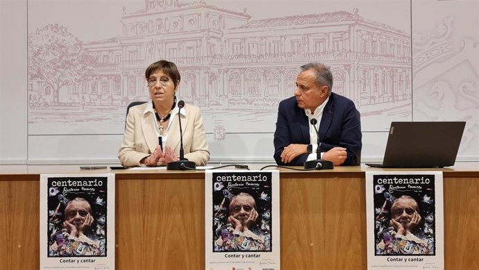 Elena Aguado y Joaquín Otero, durante la presentación de 'Contar y cantar'.