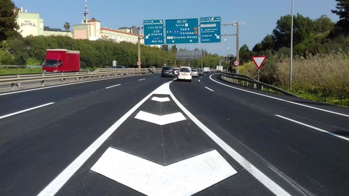 Archivo - Tramo de la A-8058.