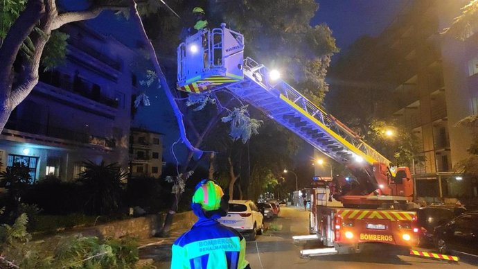 Intervención de los bomberos en Benalmádena.