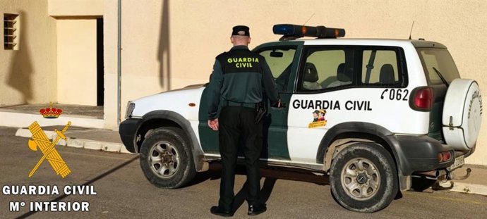 Archivo - Un agente de Guardia Civil 
