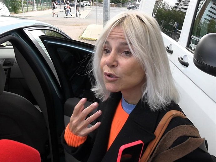 EUGENIA MARTÍNEZ DE IRUJO