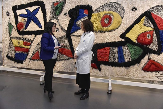 El tapiz de Miró para La Caixa se puede ver en el CaixaForum de Sevilla hasta el próximo 11 de febrero.