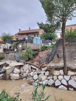 Efectos de la borrasca 'Aline' en las viviendas de Arroyomolino afectadas por la crecida del arroyo de la Arroyada