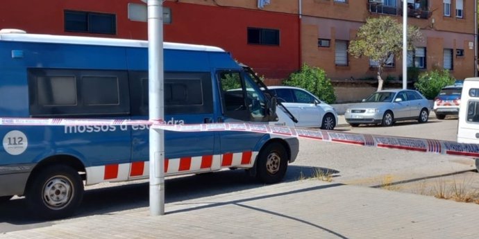 Dispositivo de Mossos por un tiroteo en el barrio de Campclar de Tarragona (Catalunya, España) el 10 de octubre de 2023