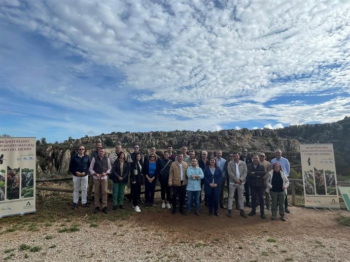 El Cerro del Hierro celebra sus dos décadas como monumento natural