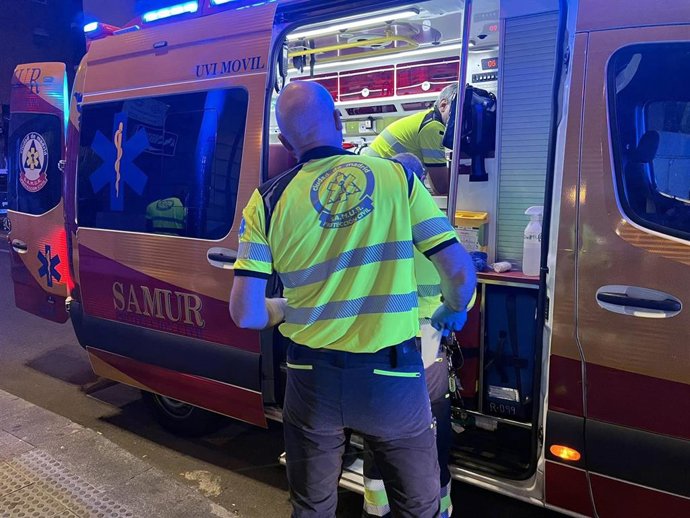 Archivo - Unidad móvil de SAMUR-PC.