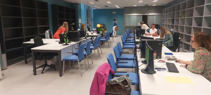 La Consejería de Justicia, Administración Local y Función Pública ha puesto a disposición de los juzgados andaluces el Escritorio Virtual de Inmediación Digital, una nueva herramienta que amplía los actos judiciales que se pueden hacer telemáticame.