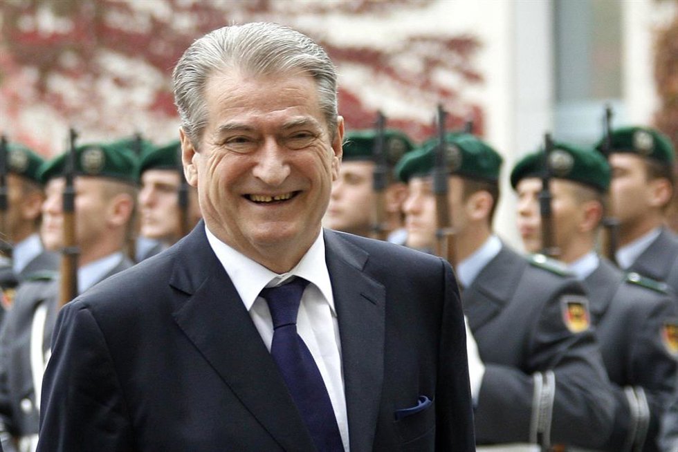 Archivo - El ex primer ministro de Albania, Sali Berisha