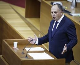 El portavoz de Industria del Grupo Popular en Les Corts, Salvador Aguilella