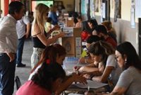 AMP.- Argentina.- Alberto Fernández pide a los argentinos "votar y que se expresen" tras su voto en las generales