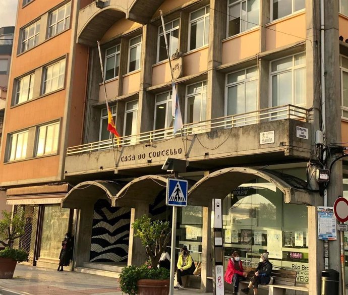 Fachada del Ayuntamiento de Sada.