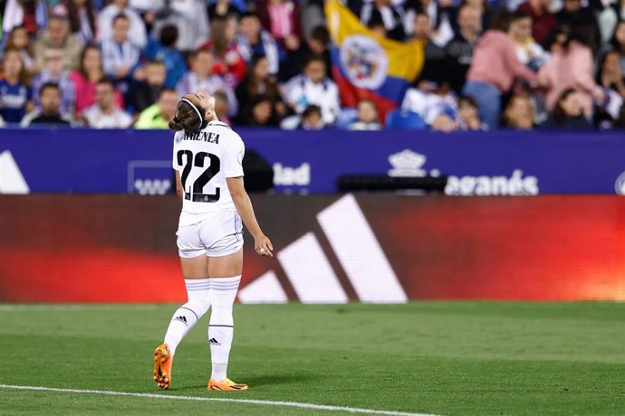 Archivo - Athenea del Castillo se lamenta durante un partido del Real Madrid