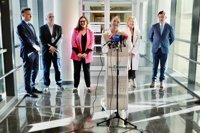 Prohens pide "responsabilidad" a Vox y que sus procesos internos "no afecten al respeto institucional"