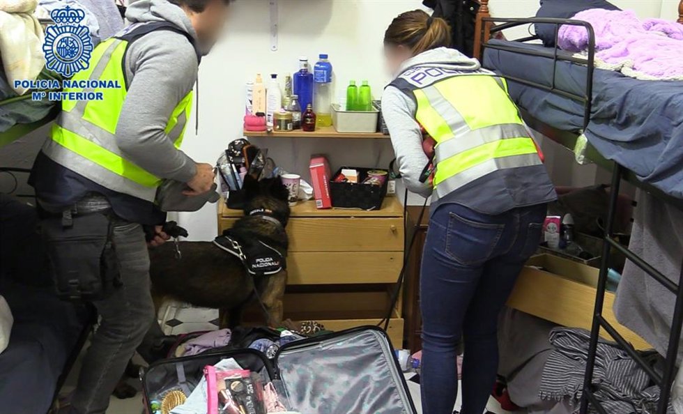 Detenidas dos personas en Vitoria-Gasteiz por explotar sexualmente a mujeres en un piso de la capital alavesa
