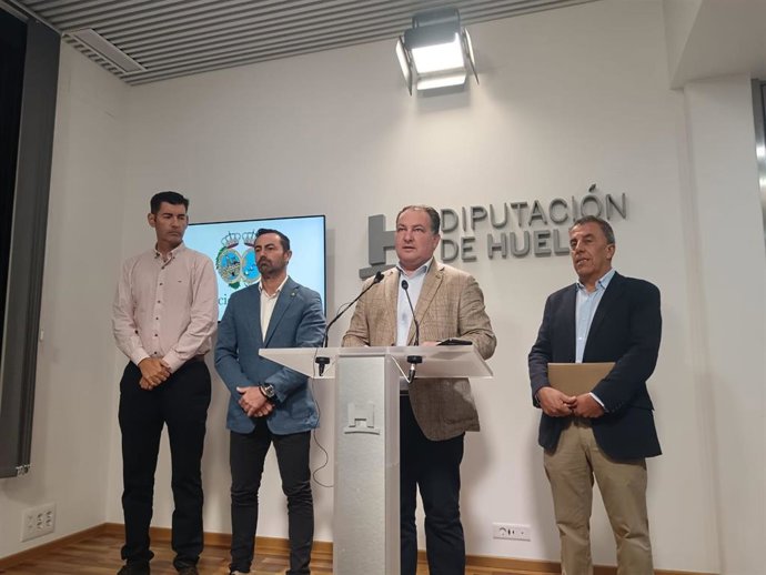 Rueda de prensa en Diputación para valorar los daños del temporal en Huelva.