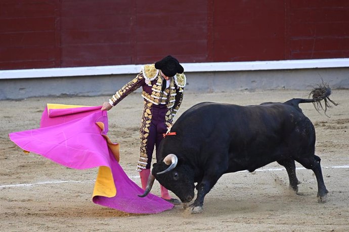 Julián López 'El Juli' durante su corrida de despedida de Madrid en la plaza de toros de Las Ventas, a 30 de septiembre de 2023, en Madrid (España).