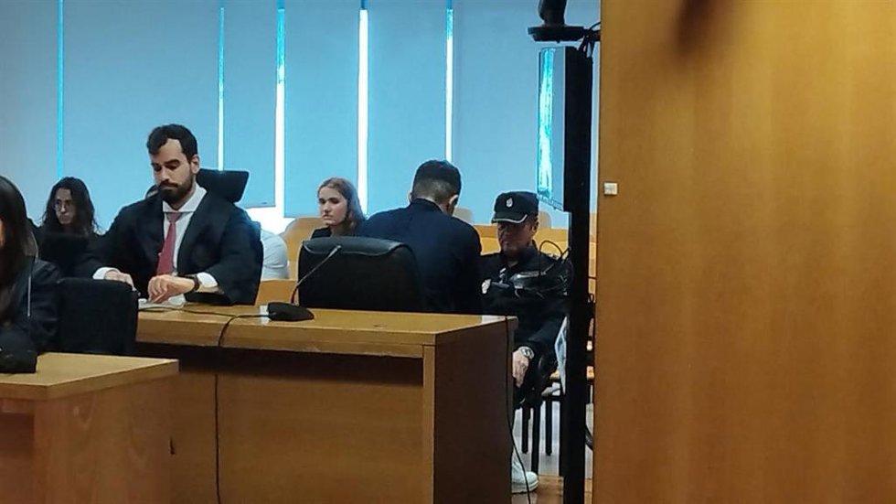 Juicio por el crimen de Isaac López