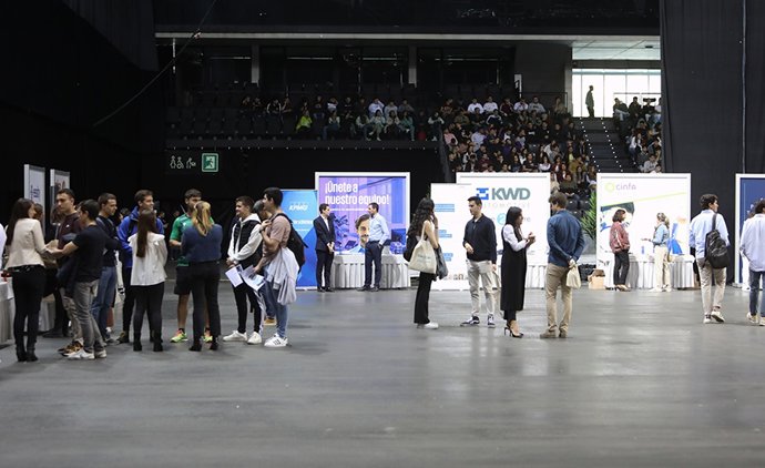 Archivo - Una imagen de la pasada edición del Encuentro de Empleo y Emprendimiento.