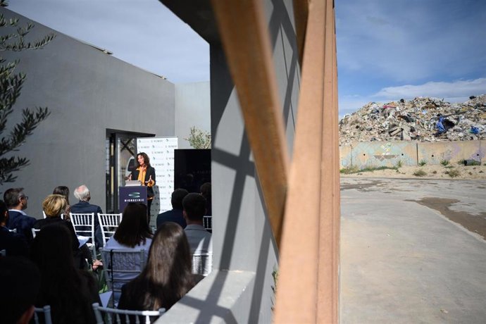 Presentación del proyecto para crear una planta de biogás en Almería.