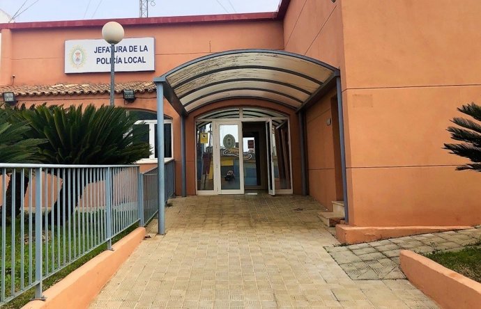 Alcalá (Sevilla) habilita una oficina para tramitar daños causados por elementos del viario urbano debido al temporal