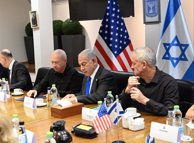 El gabinete de guerra israelí reunido en Tel Aviv 