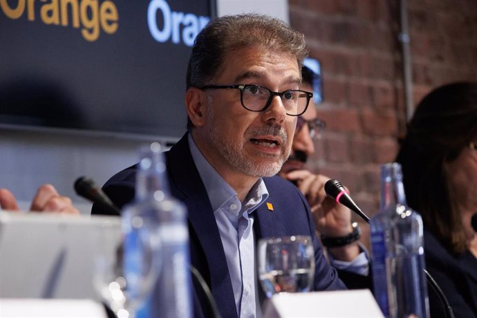 Archivo - El consejero delegado de Orange España, Ludovic Pech, interviene durante la presentación de los resultados del primer trimestre de Orange España, a 26 de abril de 2023, en Madrid (España). 