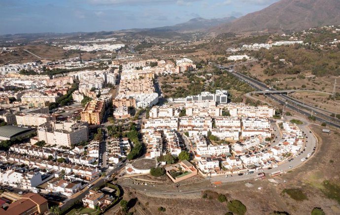 El Ayuntamiento de Estepona amplía la ronda norte de circunvalación para mejorar la fluidez del tráfico
