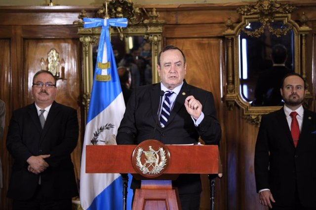 Archivo - Alejandro Giammattei, presidente saliente de Guatemala. 
