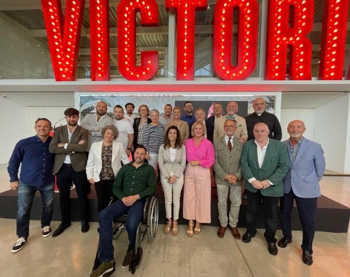 La publicación se ha presentado este martes durante el acto de celebración del VI Día del Salchichón de Málaga, donde ha estado el vicepresidente de Gestión Económica y Administrativa de la Diputación, Manuel Marmolejo