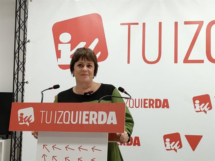 La diputada de IU, Henar Moreno, en comparecencia de prensa