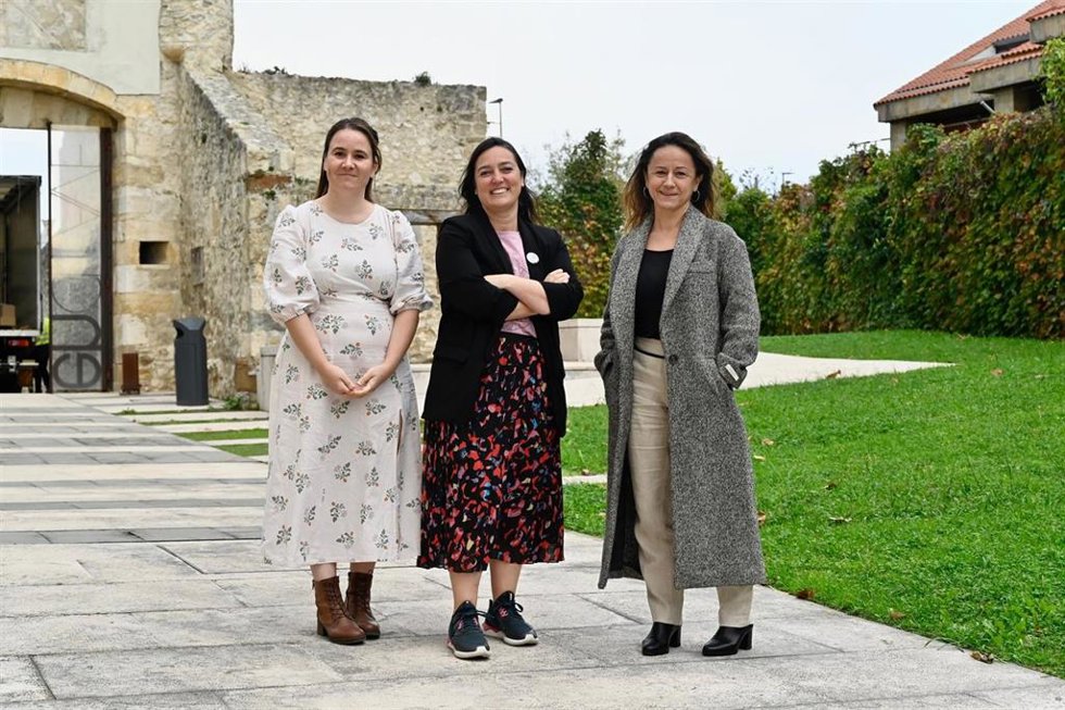 Almudena Díaz, Noemí Méndez y Mónica González Megoya
