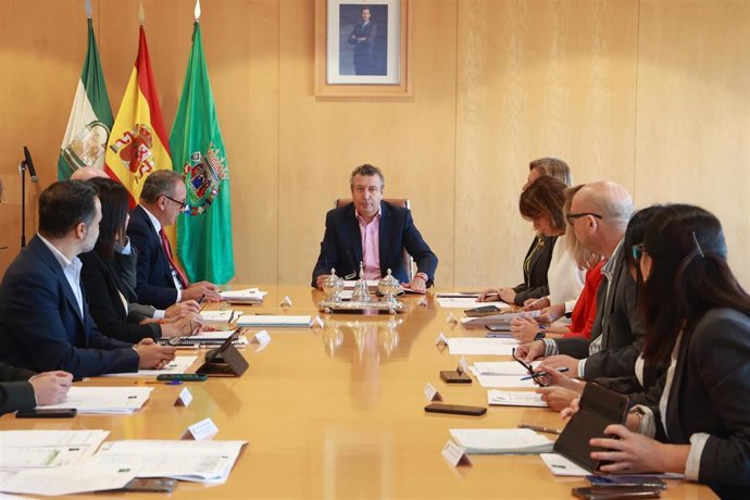 El presidente de la Diputación de Sevilla, Javier Fernández, preside la Junta de Gobierno y el Consejo de Coordinación Territorial. 