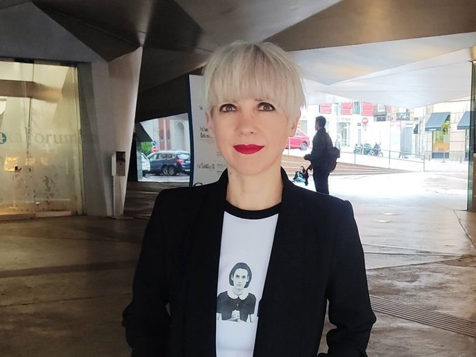 Remedios Zafra abre el ciclo 'La identidad es un banco de datos'