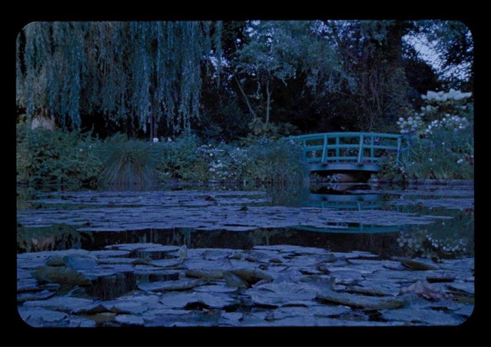 Pieza de la exposición 'Marine Hugonnier. Informes de campo' en el Museo Guggenheim.