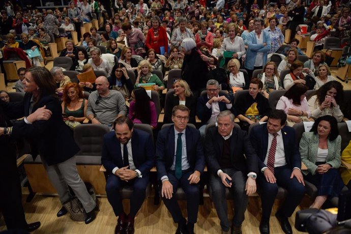 El presidente del Partido Popular, Alberto Núñez Feijóo, en el acto de la Asociación de Familias y Mujeres del Medio Rural (Afammer).